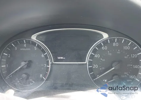 2018 Nissan Altima 2.5 S z USA, uszkodzony, nr VIN 1N4AL3AP0JC275043